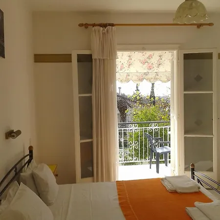 Aggelos Kefalonia Lassi ラッシ